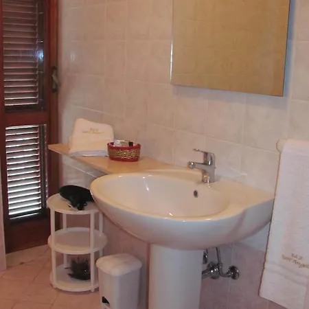 B. & B. Sant' Angelo *